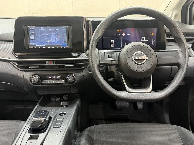 Nissan NOTE S photo 2