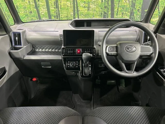 Daihatsu TANTO CUSTOM X photo 2