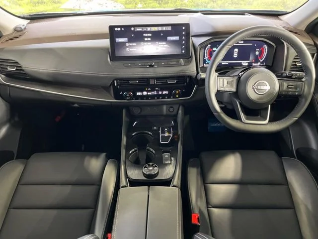 Nissan X-TRAIL HYBRID 4WD G　e−4ORCE photo 3