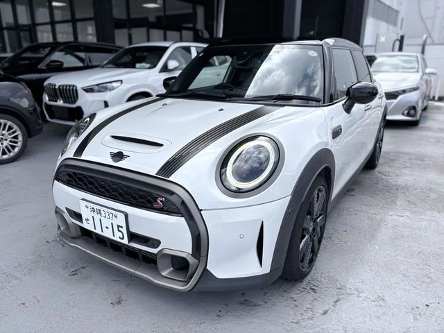 Bmw MINI COOPER S 5DOOR レゾリュート　エディション 2023