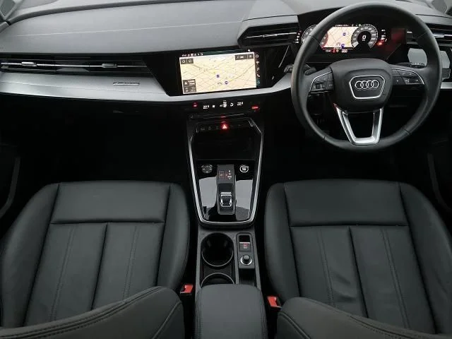 Audi AUDI A3 SPORTBACK 40　TFSI　クワトロ　アドバンスド photo 2