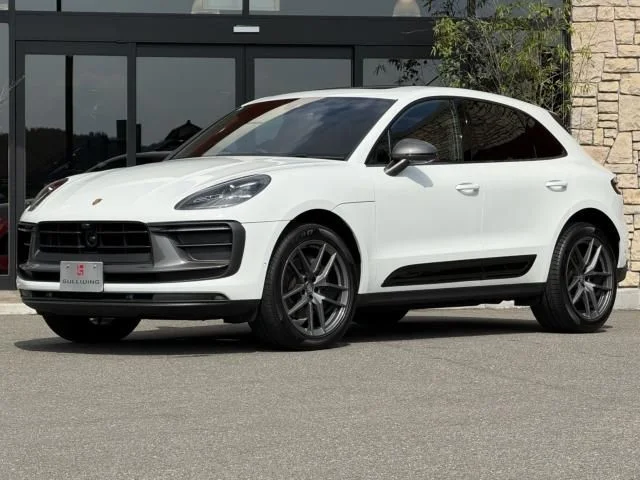 Porsche PORSCHE Macan T 2024