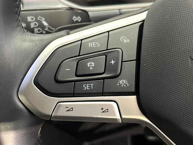 Volkswagen VOLKSWAGEN T-Roc TDI　スタイル photo 4