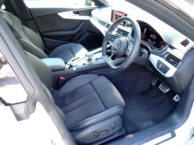 Audi AUDI A5 SPORTBACK 45TFSIクワトロ　スポーツSラインP photo 2