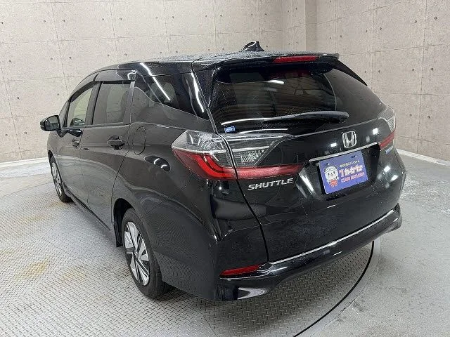 Honda SHUTTLE HYBRID ホンダセンシング photo 3