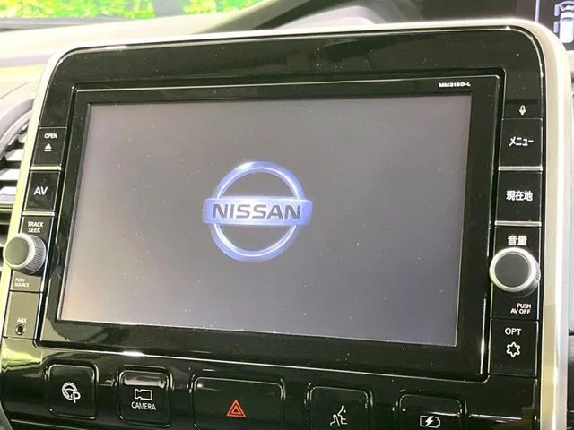 Nissan SERENA WG e−POWER　ハイウェイスター　V photo 3