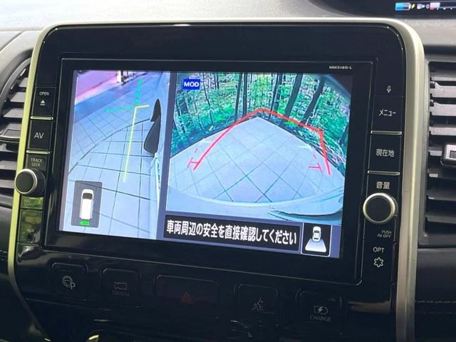Nissan SERENA WG e−POWER　ハイウェイスター　V photo 4