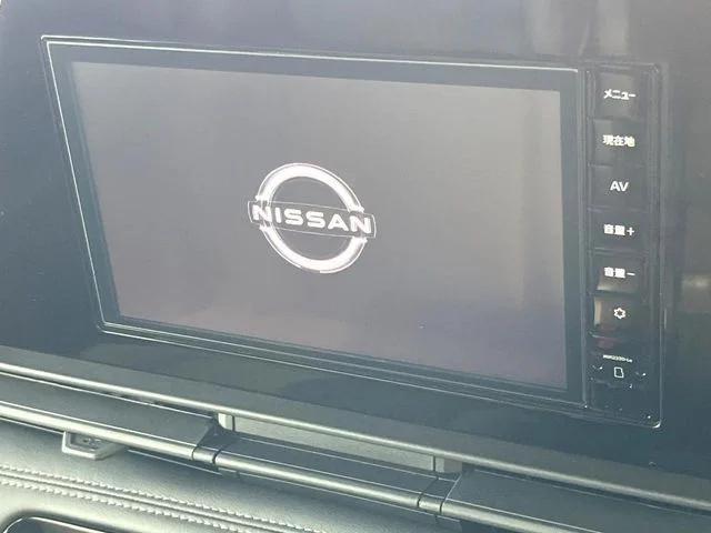 Nissan SERENA WG e−POWER　ハイウェイスター　V photo 3