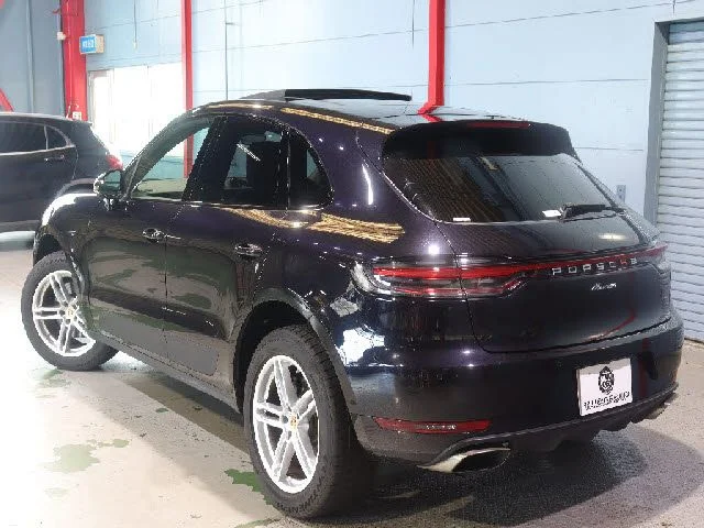 Porsche PORSCHE Macan ベースグレード photo 3