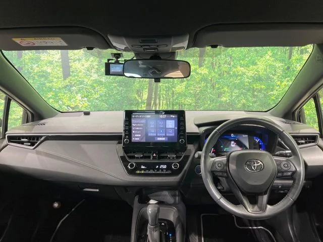 Toyota COROLLA sedan HYBRID W×B photo 2