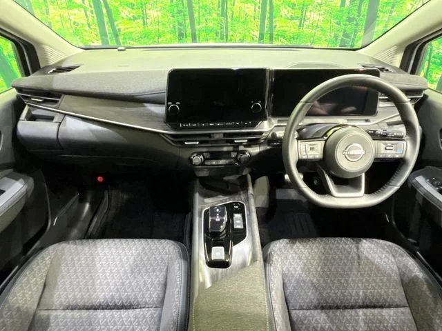 Nissan AURA G　FOUR photo 2