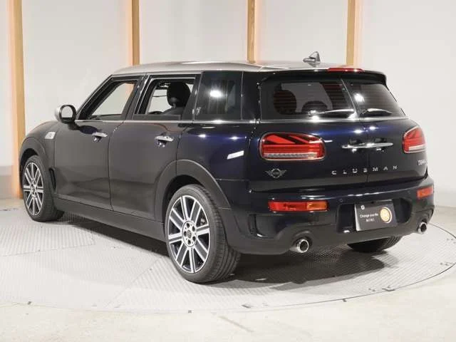 Bmw MINI COOPER S CLUBMAN ベースグレード photo 2
