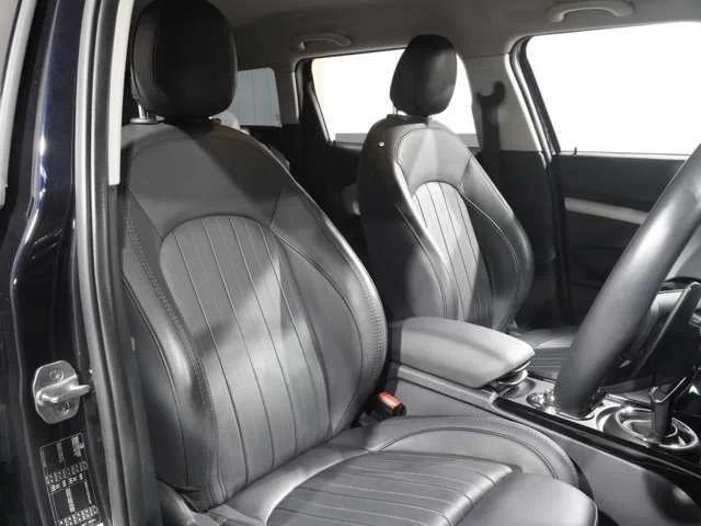Bmw MINI COOPER S CLUBMAN ベースグレード photo 4