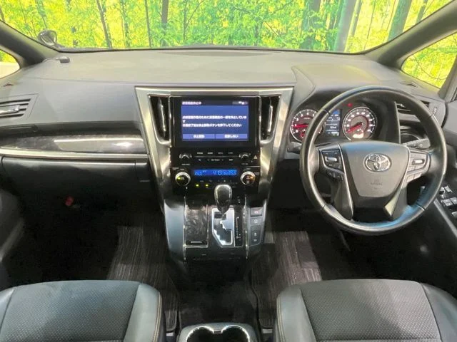 Toyota VELLFIRE ゴールデンアイズ2 photo 2