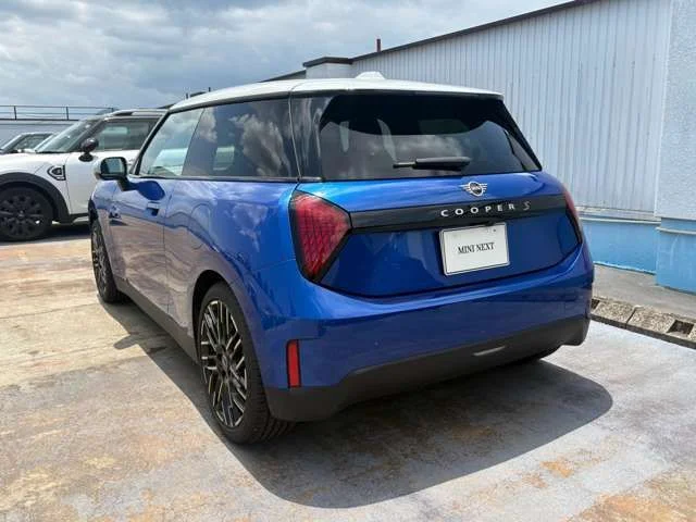 Bmw MINI COOPER SE photo 2