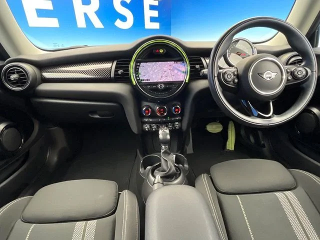 Bmw MINI COOPER SD ベースグレード photo 2