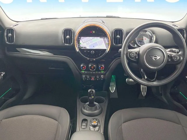 Bmw MINI COOPER D CROSSOVER オール4 photo 2