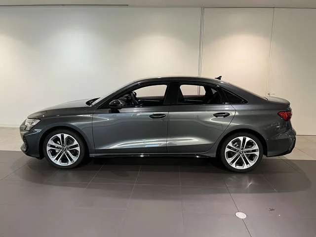 Audi AUDI A3 Sedan 30　TFSI　Sライン photo 4