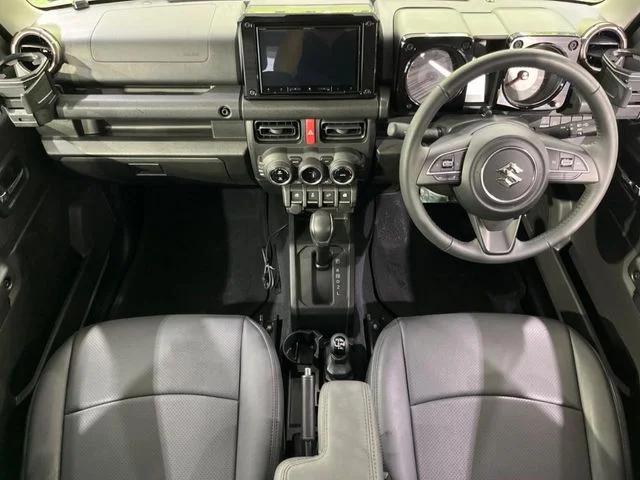 Suzuki JIMNY SIERRA JC photo 2