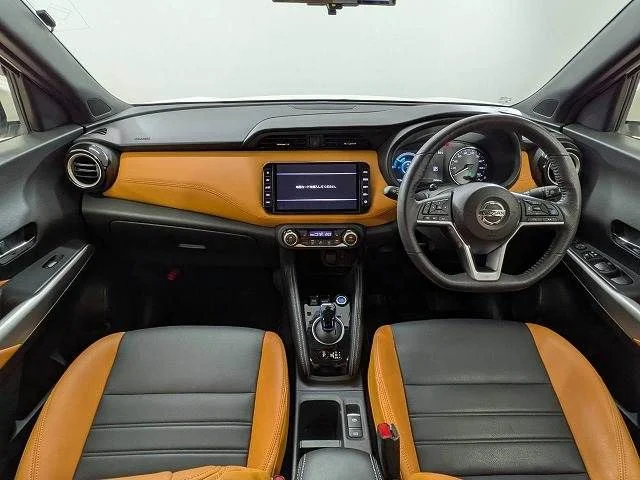 Nissan KICKS X　ツートーンインテリアエディション photo 2