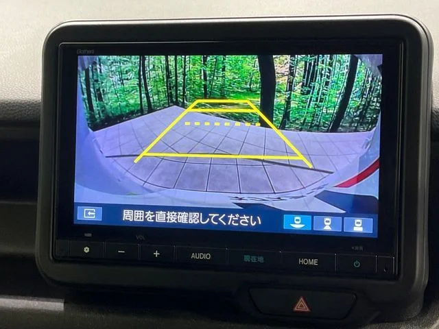 Honda N BOX CUSTOM 4WD ベースグレード photo 4