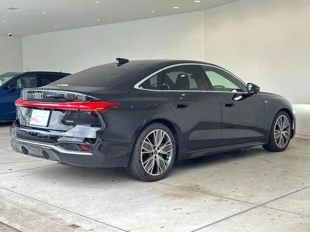 Audi AUDI A5 Sedan TFSI　クワトロ　Sライン photo 3