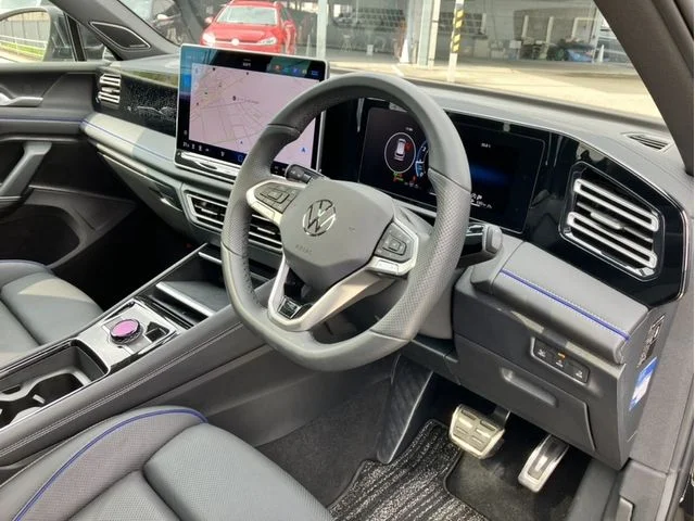 Volkswagen VOLKSWAGEN TIGUAN eTSI　Rライン photo 2