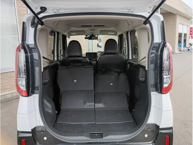 Mitsubishi DELICA MINI T　プレミアム photo 4