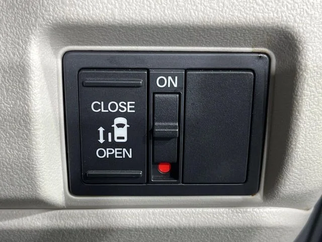 Honda N BOX ベースグレード photo 4