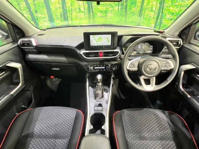 Toyota RAIZE Z photo 2