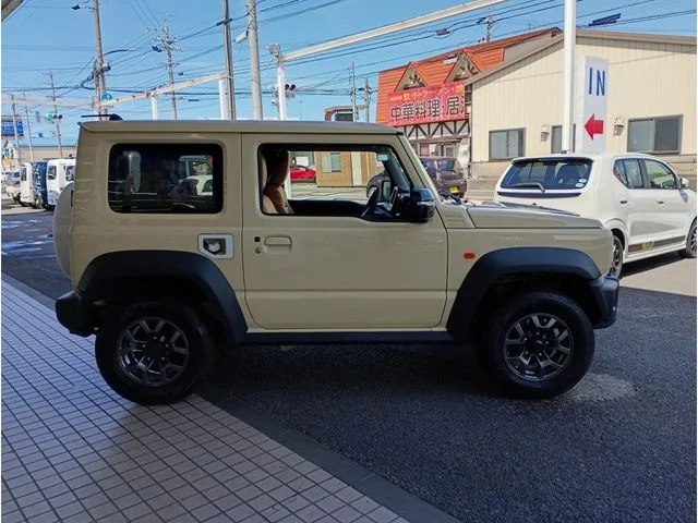 Suzuki JIMNY SIERRA JC photo 4