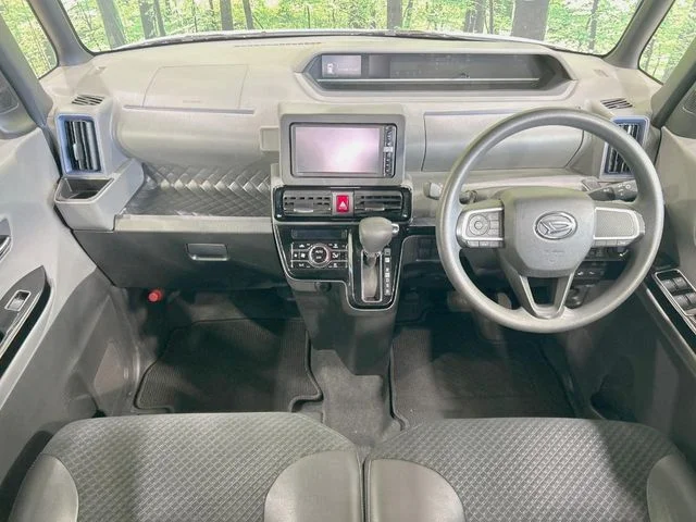 Daihatsu TANTO CUSTOM X photo 2