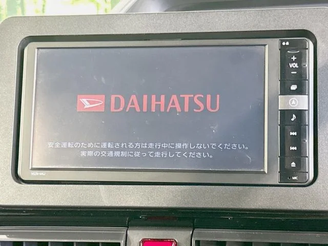 Daihatsu TANTO CUSTOM X photo 3