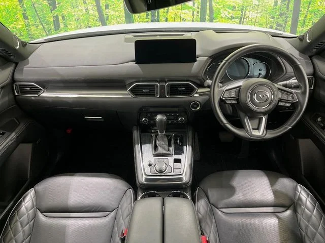 Mazda CX-8 4WD XD　エクスクルーシブ　モード photo 2
