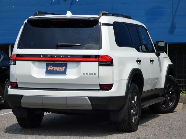 Toyota LEXUS GX550 オーバートレイルプラス photo 2