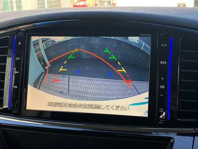 Nissan ELGRAND 250ハイウェイスターS　アーバンクロム photo 4