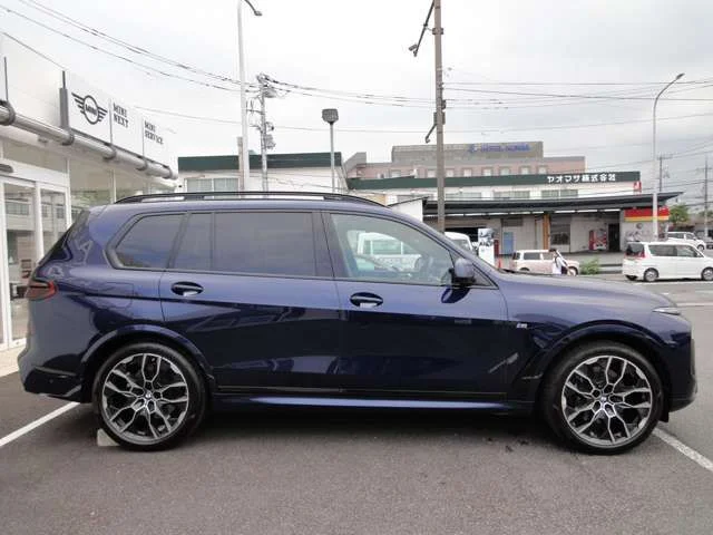 Bmw BMW X7 xDrive40d　Mスポーツ photo 3