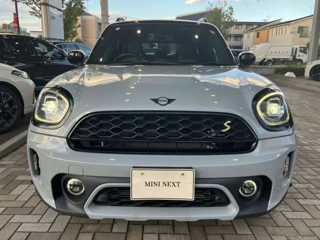 Bmw MINI COOPER S E CROSSOVER アンテイムド　エディション　オール4 photo 4
