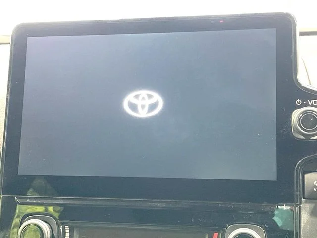 Toyota SIENTA HYBRID Z photo 4