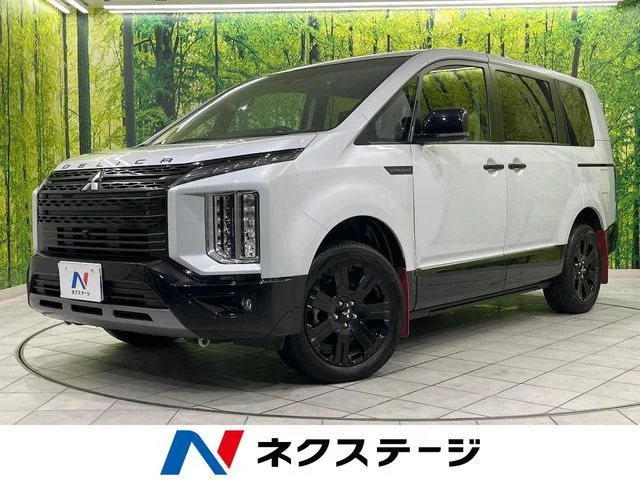 Mitsubishi DELICA D:5 4WD シャモニー 2024