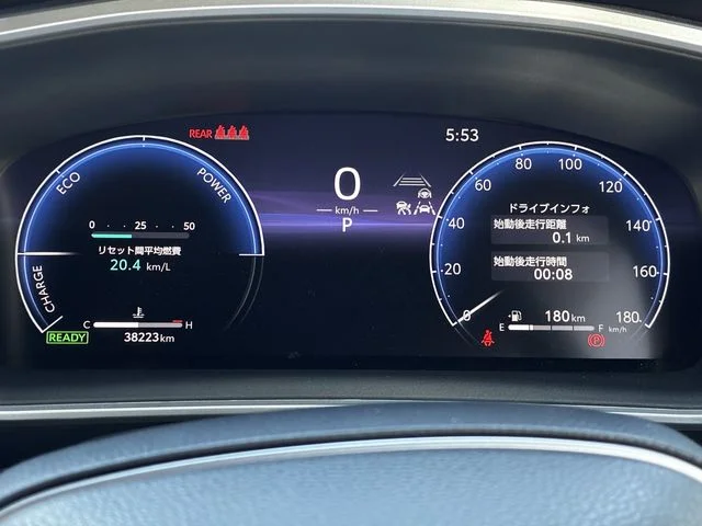 Toyota COROLLA CROSS HYBRID Z photo 2