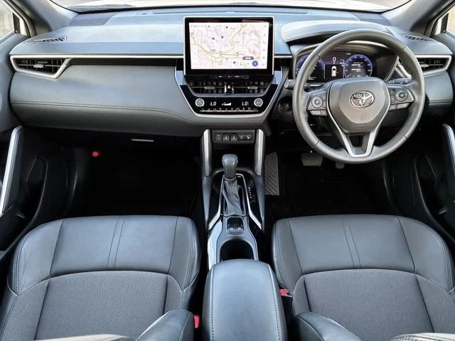 Toyota COROLLA CROSS HYBRID Z photo 3