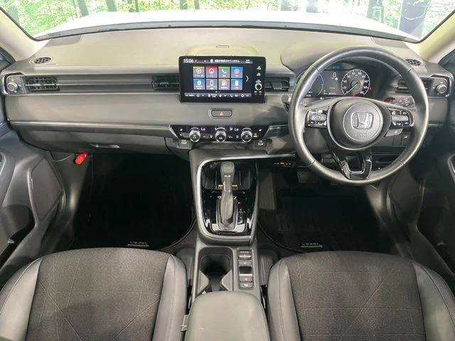 Honda VEZEL e:HEV Z photo 2