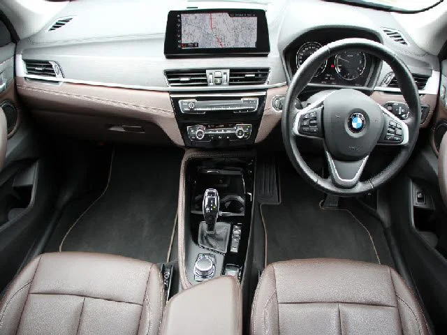 Bmw BMW X1 xDrive18d　xライン photo 2