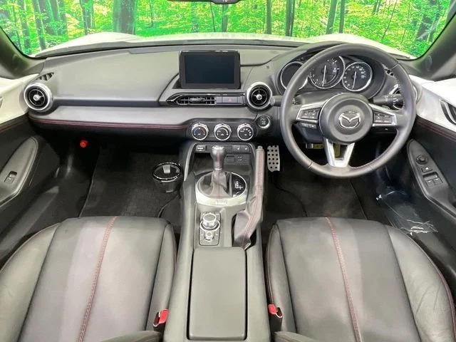 Mazda ROADSTER RF VS photo 2