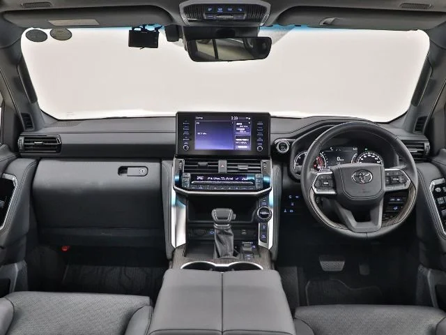 Toyota LANDCRUISER wagon ZX photo 2