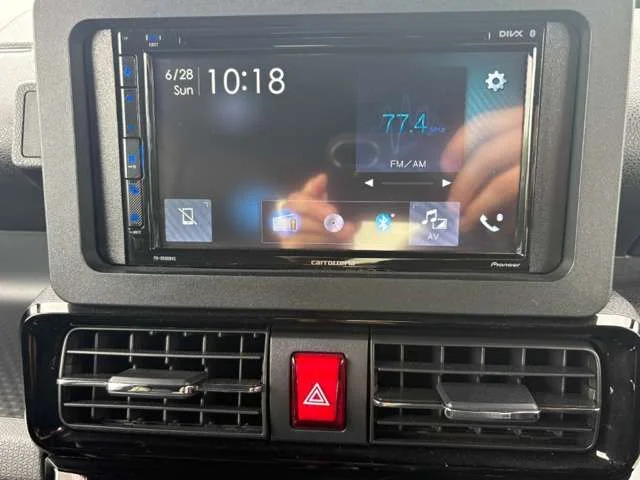 Daihatsu TANTO CUSTOM X photo 4
