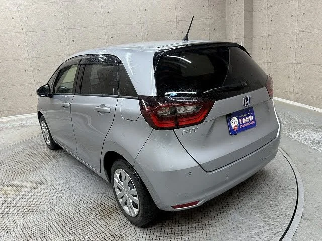 Honda FIT e:HEV ベーシック photo 3