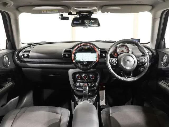 Bmw MINI COOPER D CLUBMAN ベースグレード photo 3