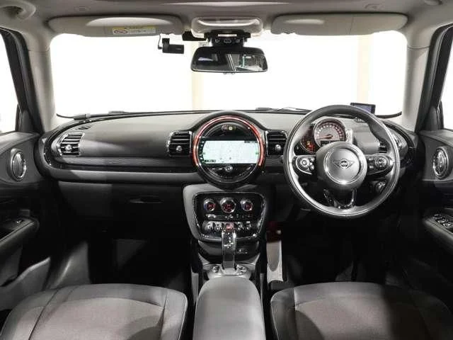 Bmw MINI COOPER D CLUBMAN ベースグレード photo 4